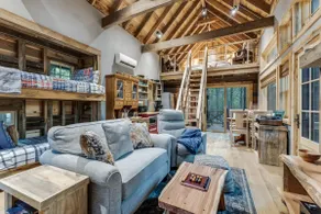Peaceful Cabin Retreat on 7 acres. - Image 4