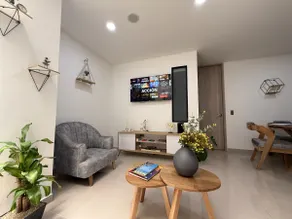 Charming 2 Bedroom Apartment near Mayorca - Image 2