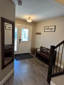 Home Away from Home in Grand Bend - 5 mins walk to the beach! - Image 2