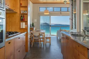 Sea Shack - Image 5