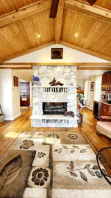 The Fireside Lakehouse - Image 3