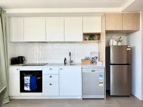 Bright Sunny 1BD Apt in Phillip Free Parking - Image 5