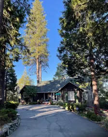 Yosemite Day Trip 47 Acre Estate Pool Trails Views - Image 5