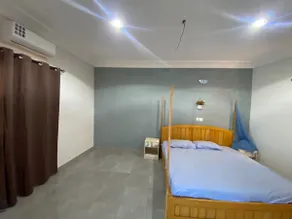 Quiet discreet luxurious apartment with wifi, VIP suite - Image 3
