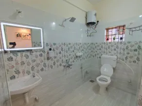 2 Bedroom wid Kitchen Near Candolim Beach - Image 5