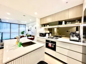 Luxury 1B Aprt in BNE City Land mark Queens Wharf - Image 5