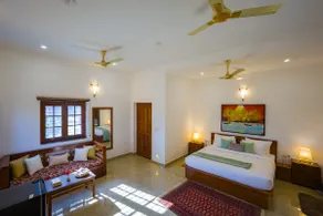 Tranquil Retreat Near Jim Corbett W/ Lush Garden - Image 4