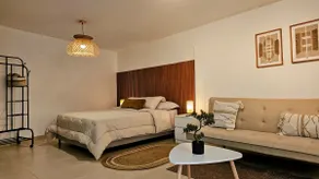 Beautiful Apartment Top Area /Private Garden/ Netflix/AC - Image 3