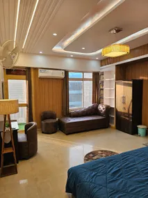 Cozy 1BHK/ 55 Inch TV/ Retreat 4 - Image 3