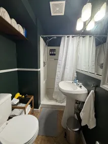 Washington Park guest suite - Image 5