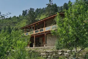 The Hermit Studio ~Private Wood & Stone Cottage~ - Image 3