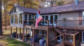 Lake Barkley Paradise: Views & Solitude - 5 Beds - Image 3