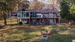 Lake Barkley Paradise: Views & Solitude - 5 Beds - Image 2