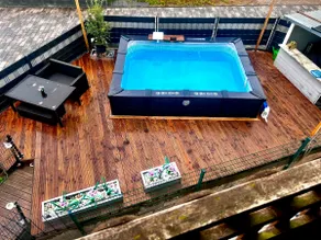 Modern attic apartment with pool view AC and gym - Image 2