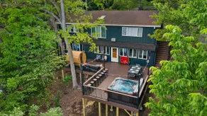 Waterfront - Hot Tub - Sauna - Game Room - Pets - Image 2