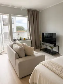Modern cosy flat close to Stockholm city - Image 2
