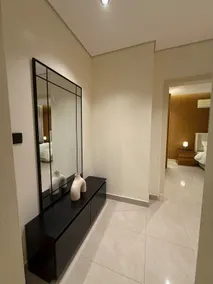 1BR|Luxurious apartmen|65-smart Tv| Great location - Image 5