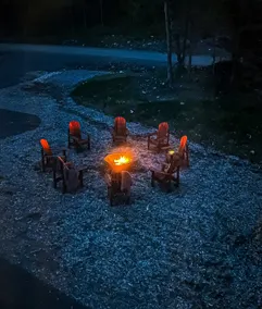 Luxe Muskoka retreat for 8, hot tub sauna fire pit - Image 4
