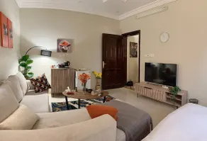 Quiet and elegant studio with self check-in - Image 4