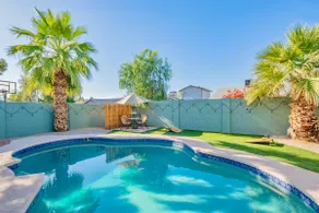 Family Retreat • Private Pool • Pool Table • Games - Image 2
