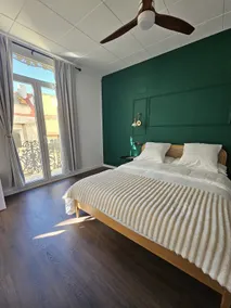 Historic penthouse with 6 balconies Casa Ángel Giner - Image 3