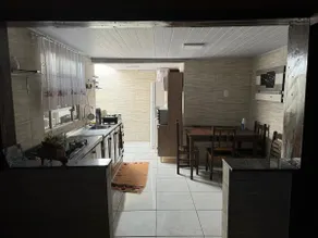 Beach house / Airport - Image 2