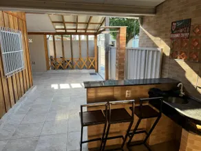 Beach house / Airport - Image 3