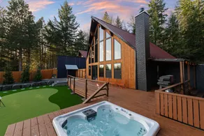 Luxury A-Frame CABIN with River-View - Image 3
