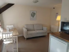 Barnhay Flat - Image 4