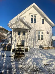 House on Senja with private sandy beach right outside. - Image 2
