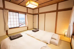 Lake Suwa view, maximum 10 people, 139㎡, free parking for 2 cars, convenience store 1 minute - Image 2