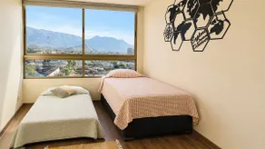 Modern and spacious apartment in the heart of Los Andes - Image 4