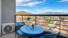 Modern and spacious apartment in the heart of Los Andes - Image 2