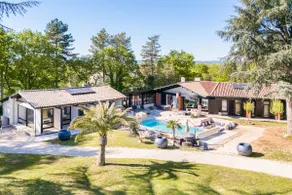 Estate 6 bedrooms. Private pool & Jacuzzi Montauban - Image 2