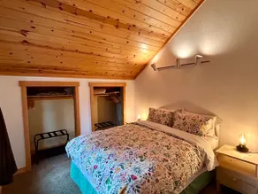 Trout Lake Vaulted Escape | Heart of Trout Lake - Image 3