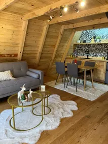 Cozy wooden cabin in the woods, Zacatlán - Image 3