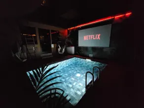 Aphrodite Sanctuary: Pool, Movie Room & Hot Tub - Image 2
