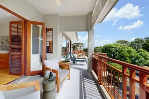 Penthouse at Colonial - Image 5