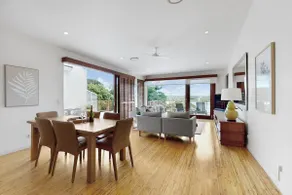Penthouse at Colonial - Image 4