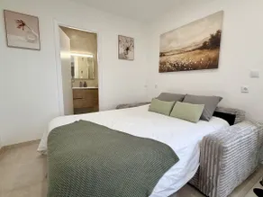 Cosy studio with garden - Image 4