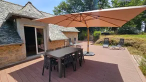 Renovated charming house, wooded park view - Image 5