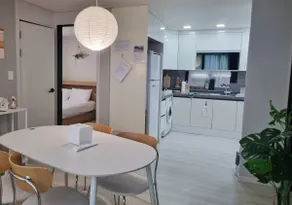 [SALE] Guro / Gocheok Sky Dome 10 minutes / Hongdae Yeouido 20 minutes / Airport bus / Free parking - Image 3