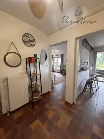 2 bedrooms. 75 m2. Quiet. Private parking. Balcony - Image 4