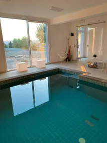 Groundfloor apartment with use of pools - Image 2