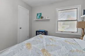 Comfy 3BR Sleeps 7 • Mins to DT • Lambeau 25 min - Image 3