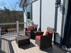 The Suite @Wine and Country Inn - Image 4