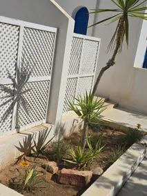 quiet tourist area - Image 2