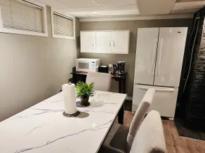 Comfy, Cozy & Private Basement - Image 4