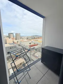 E1 Simple Apartment - Image 3