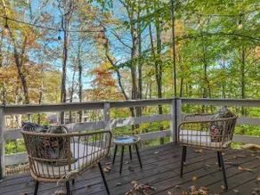 SoLuna Cottage- Private Stay in Lakeside Community - Image 4